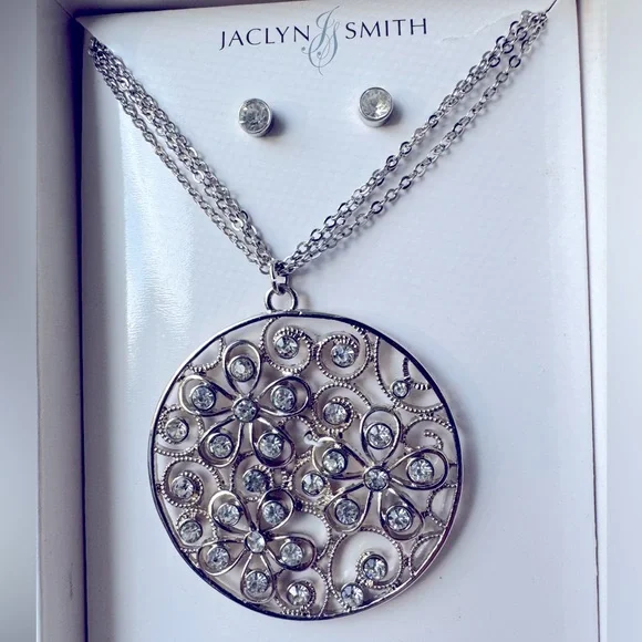 Jaclyn Smith Silver Necklace & Earring Set - Picture 1 of 2